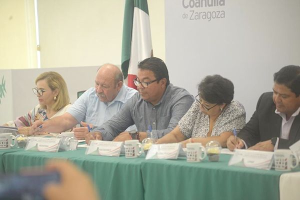 Para educación, la respuesta es sí: Piña