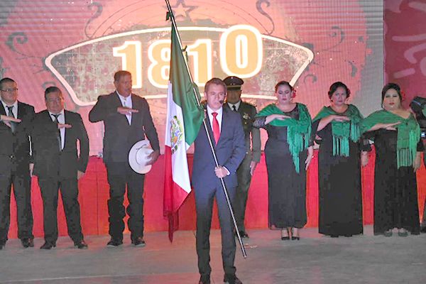 Conmemora SB la Lucha por la Patria