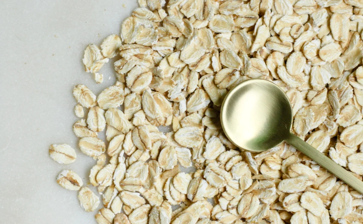 Por qué debes tomar agua de avena sin azúcar&nbsp;