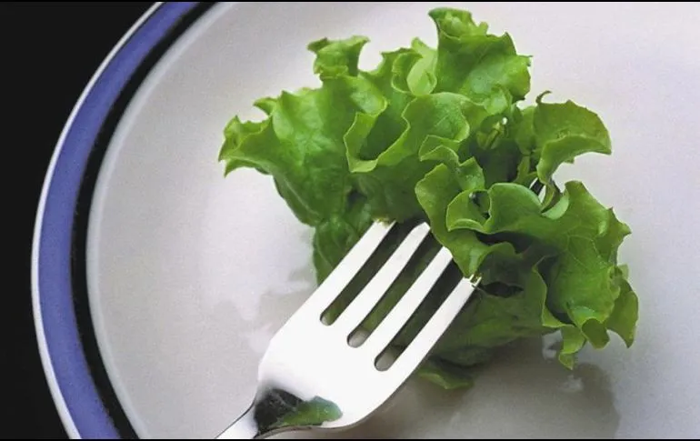 ¿Qué alimentos puedes comer diario con pocas calorías y muy nutritivos?