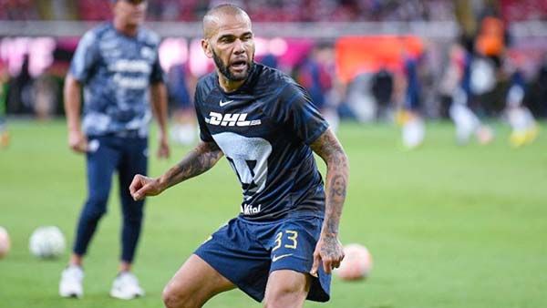 TIAGO VOLPI LANZÓ APUESTA A DANI ALVES PARA EL TOLUCA VS PUMAS