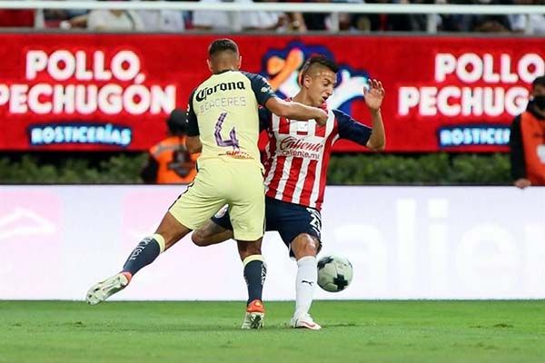 Cambia horario del Clásico Nacional por pelea del ‘Canelo’