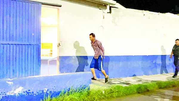 Violento borracho duerme en prisión