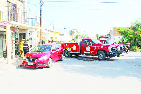 Flamazo quema casa en la Mayo