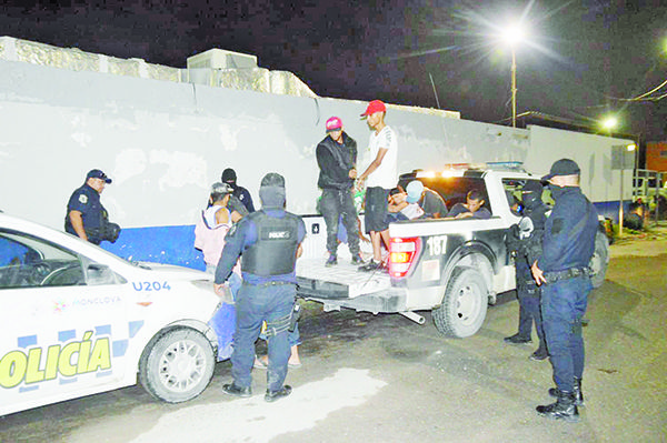 Encierran a 10 en el operativo
