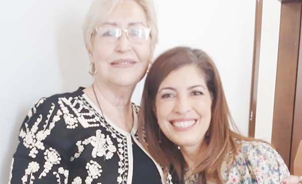 Presenta Rosario Rivera nuevo libro