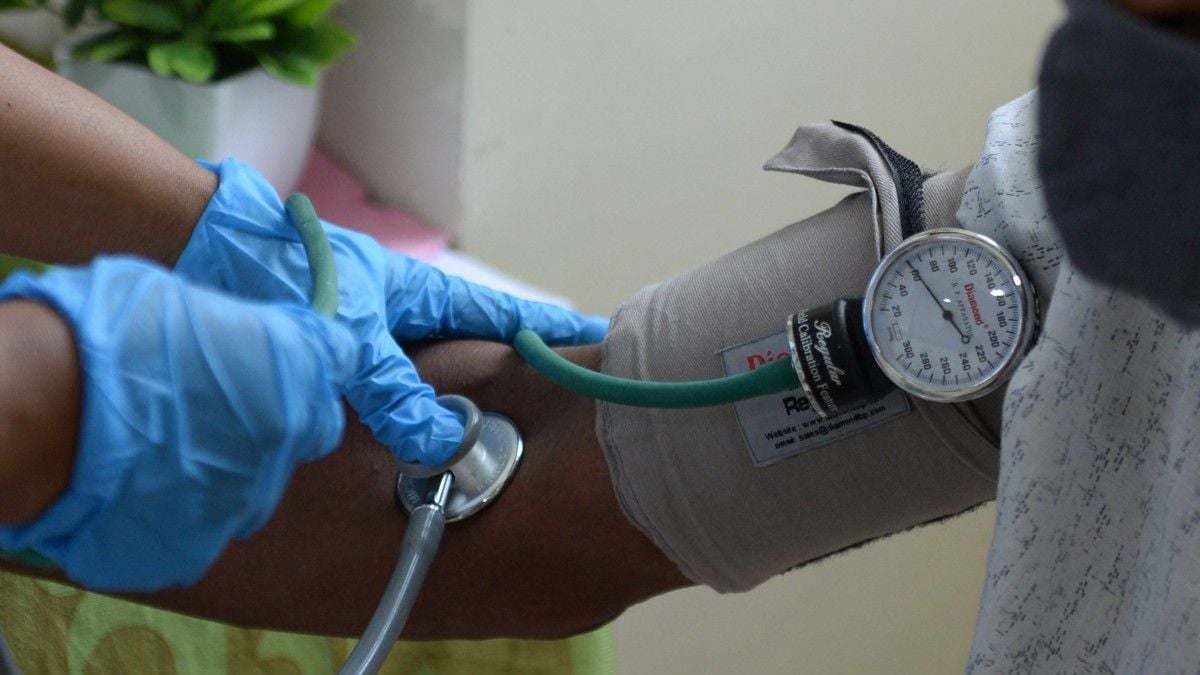 Hipotensión: síntomas y factores de riesgo de la baja presión arterial
