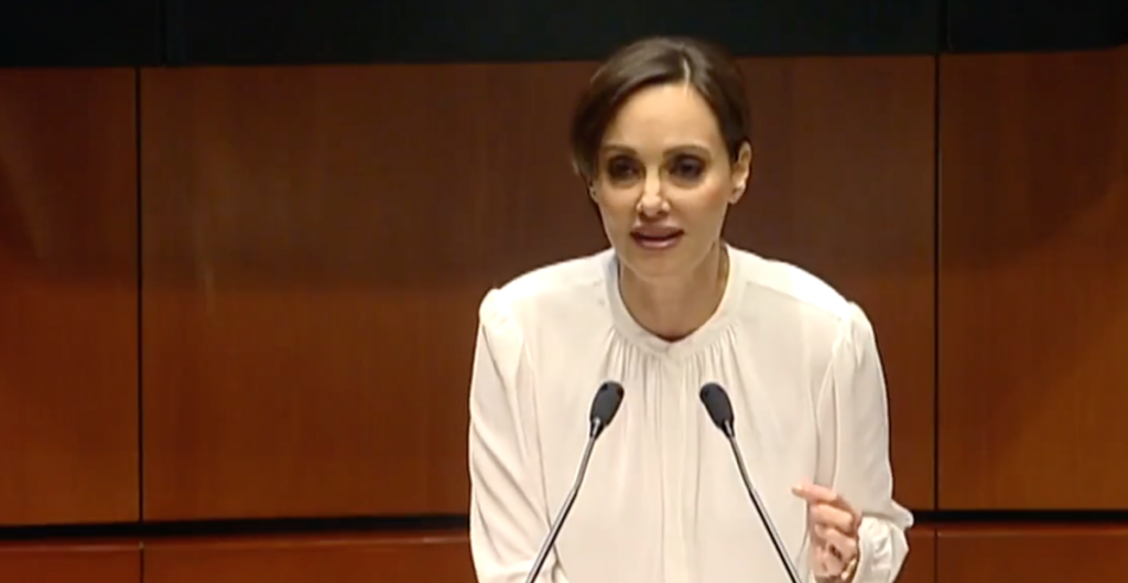 Lilly Téllez exige a Narro Céspedes renunciar a su fuero como senador para ser investigado por fotografía junto a un presunto narcotraficante