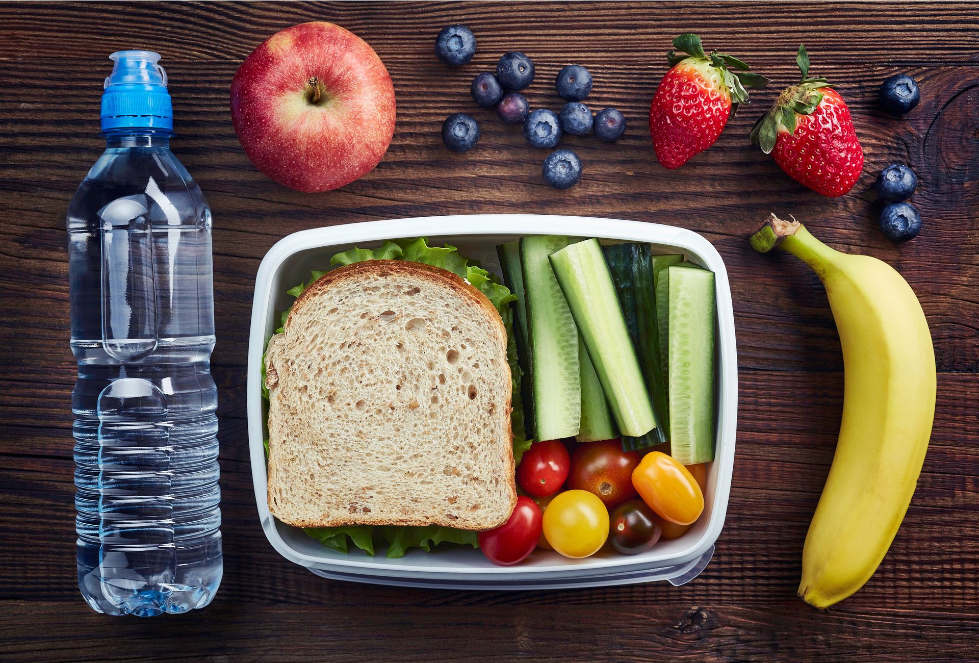 Maestra revela qué marcas lideran en el lunch escolar