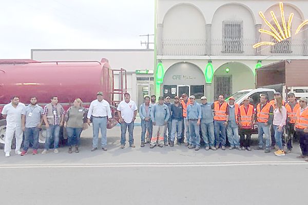 Encabeza Beto Piña Caravana de Ayuda