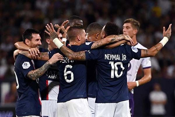 Sanciona a PSG y Juventus por incumplir fair play financiero