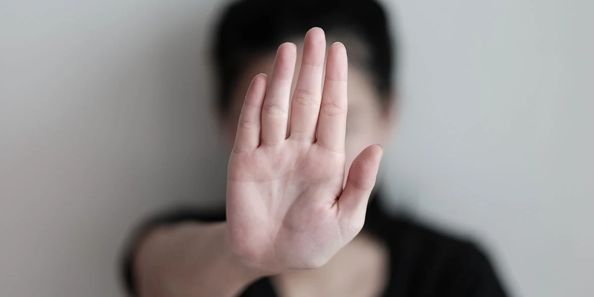 Las personalidades misóginas son tendencia en las redes en este momento y no es tarea fácil frenar su mensaje
