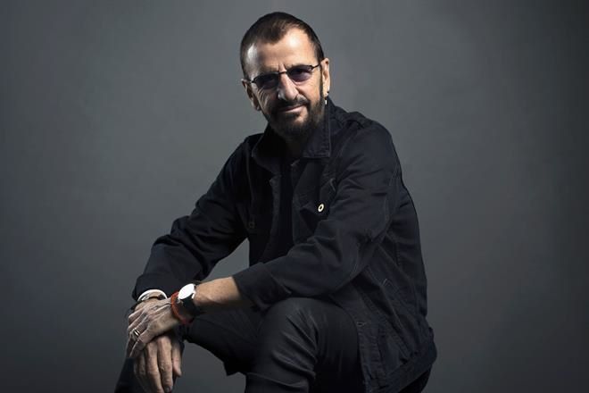 Ringo Starr da positivo a Covid-19