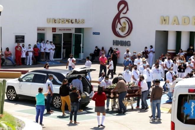 Exigen justicia por Julia, asesinada a pedradas en Guerrero