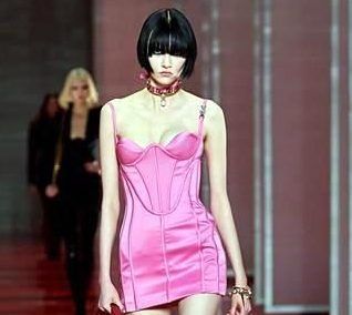 Regresan los corsets con presentaciones más cómodas