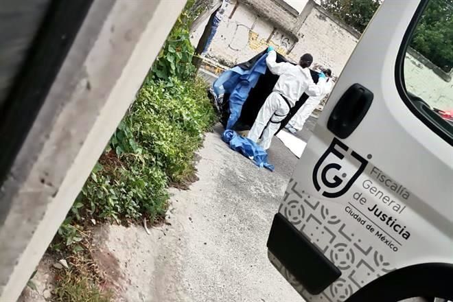 Hallan cuerpo embolsado en Tláhuac