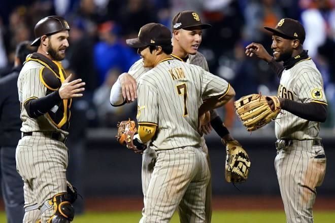Echan Padres a Mets; van ante Dodgers