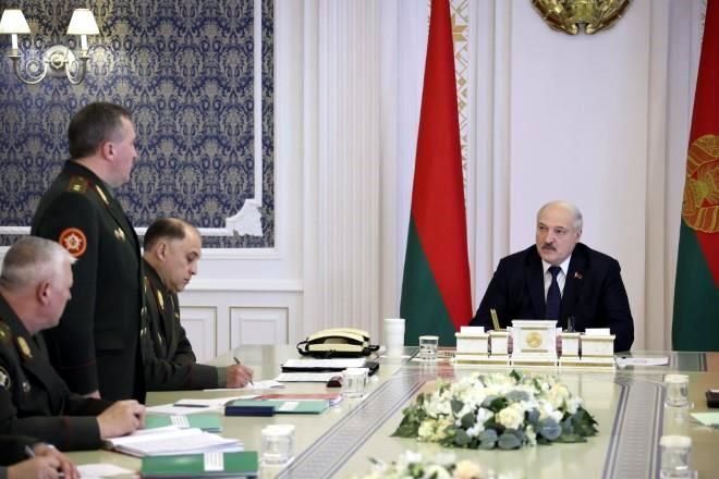 Despliega Bielorrusia tropas ante ‘amenaza ucraniana’