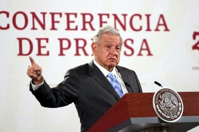 Desiste EU de ir a panel por energía, dice AMLO