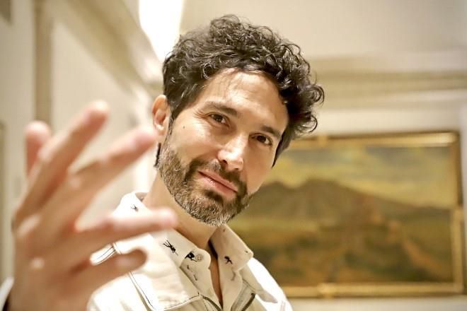 Le fascina a Benny Ibarra su faceta como profesor
