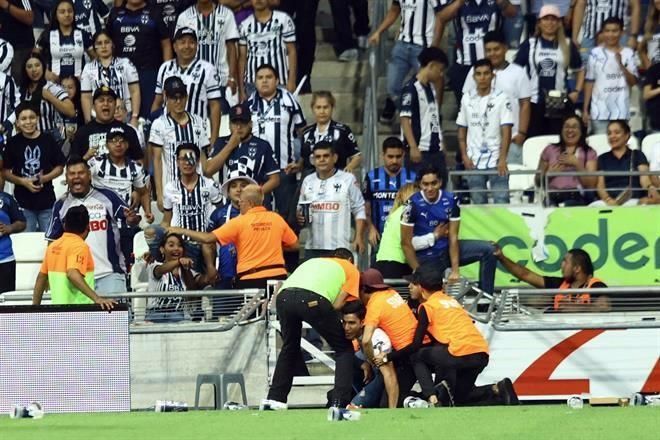Invade aficionado el BBVA en el festejo de Avilés Hurtado