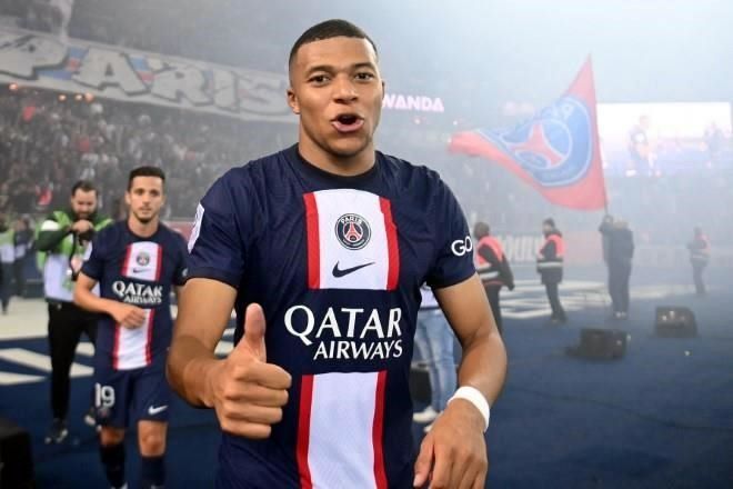 Ganará Mbappé 630 millones de euros en el PSG