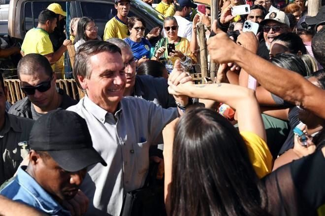 Se estanca ascenso de Bolsonaro en encuestas