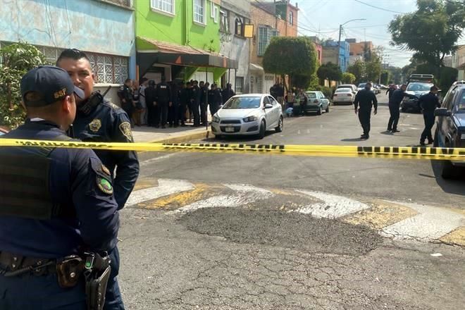 Asesinan a un joven colombiano en Venustiano Carranza