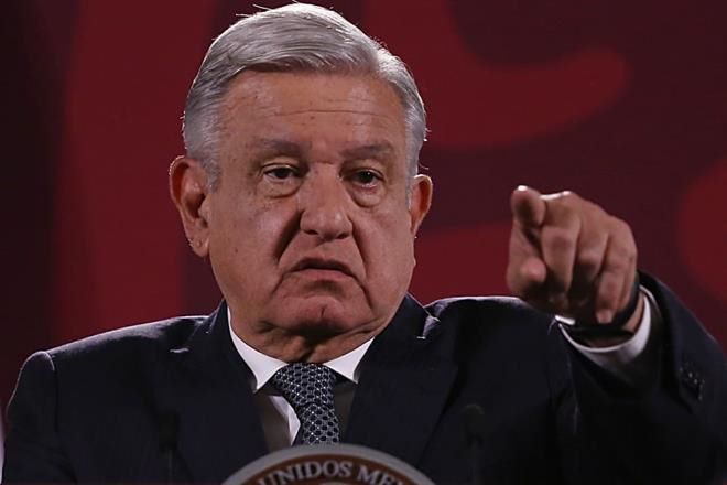 Quisieron dinamitar en Fiscalía caso Iguala, acusa AMLO