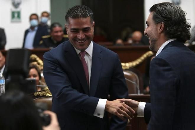 Compara Sesma a García Harfuch con ¡Batman!