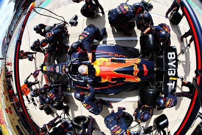 Revelan sanción a Red Bull por rebasar límite presupuestal