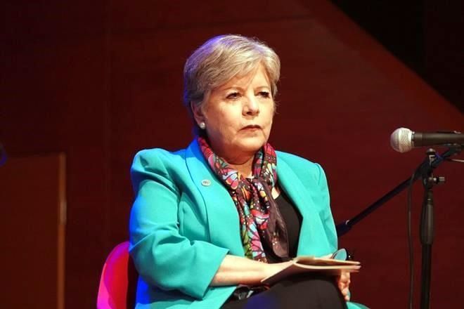 Piden vetar candidatura de Bárcena para BID por ‘comunista’