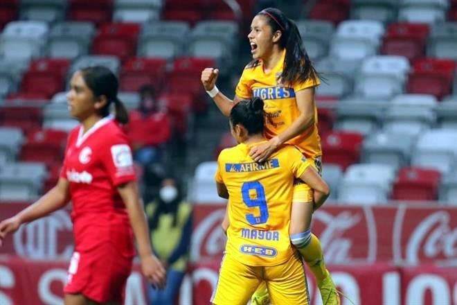 Golea Tigres Femenil a Toluca en ida de Cuartos
