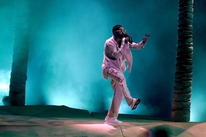 Turba en concierto de Bad Bunny en Chile; hay detenidos