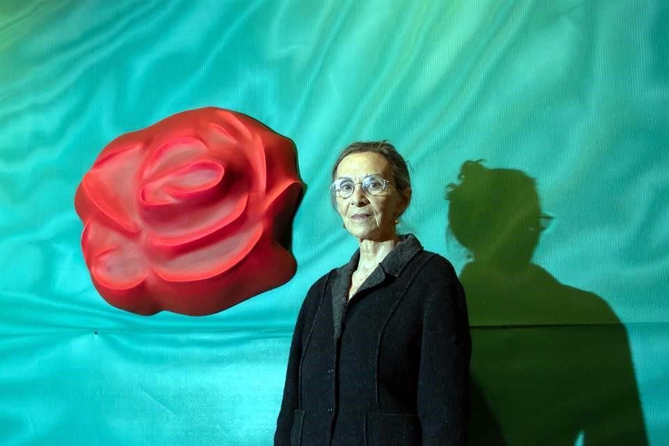 Teresa Serrano tira con su arte mandatos de género