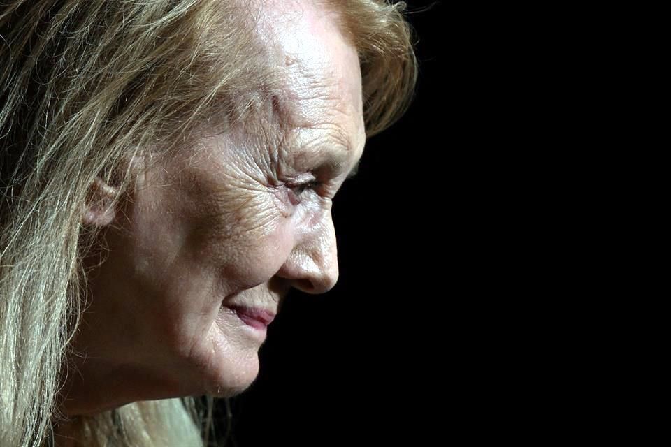 El Nobel a Annie Ernaux reivindica la autoficción