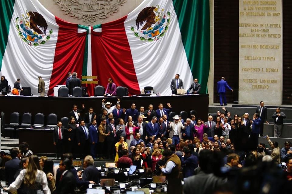 Avala San Lázaro militarización; pasa a Congresos locales