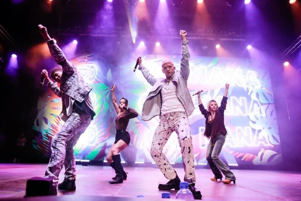El K-pop de KARD enciende al Cervantino
