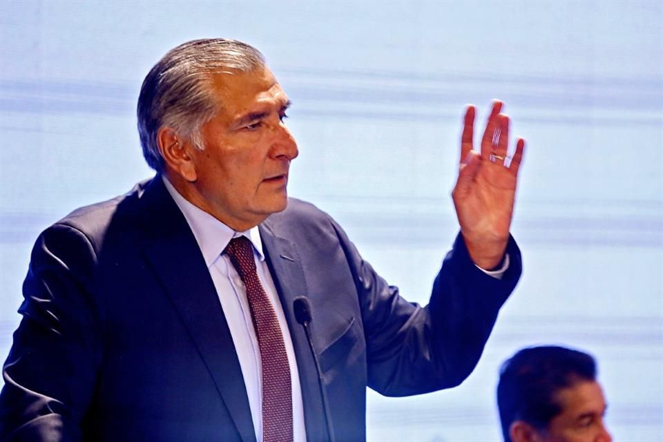 Acelera Adán aval a militarización en Congresos morenistas