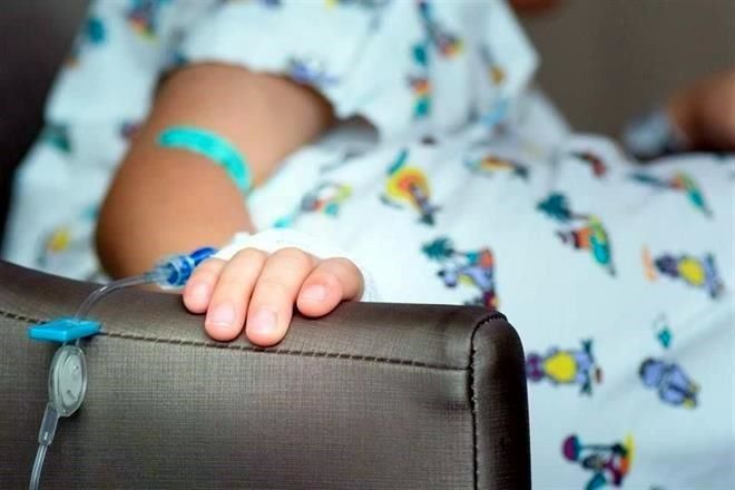 Ordena juez garantizar abasto para niños con cáncer