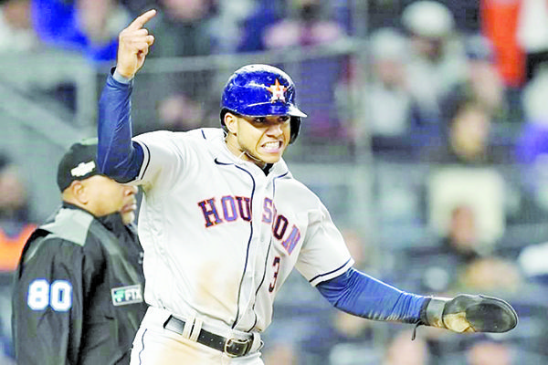 Barren Astros a Yankees y avanzan a Serie Mundial