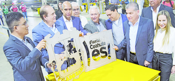 “A diario una empresa se interesa en Coahuila”