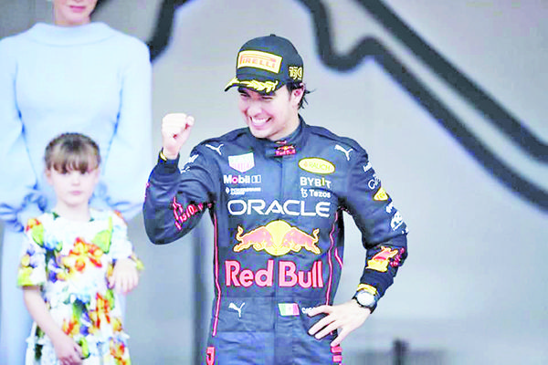 Gana Checo Pérez el Premio Nacional de Deportes
