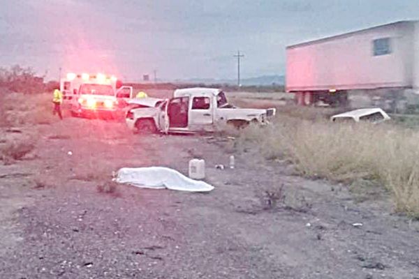 Vuelcan migrantes; 1 muerto y 5 lesionados