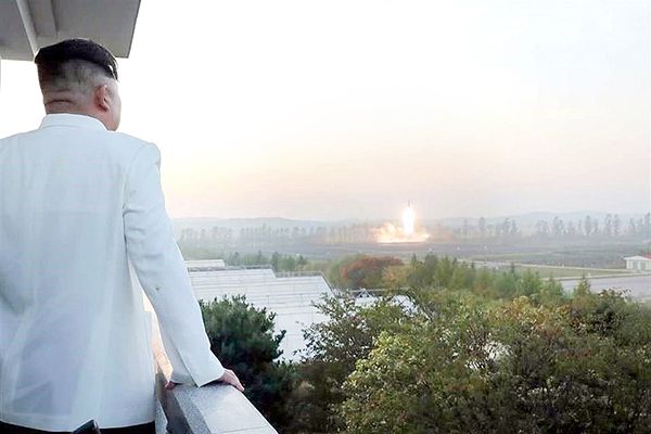 Lanzamiento de misiles fue advertencia a enemigos: Norcorea