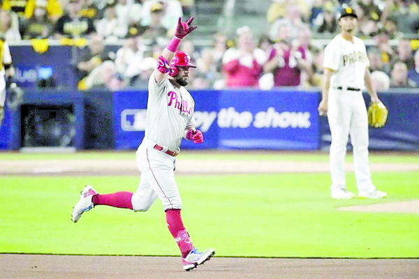 Amargan Filis regreso de Padres a Serie de Campeonato