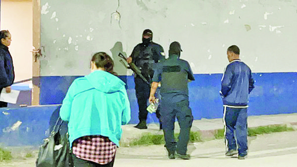 Ebrio al volante duerme en prisión
