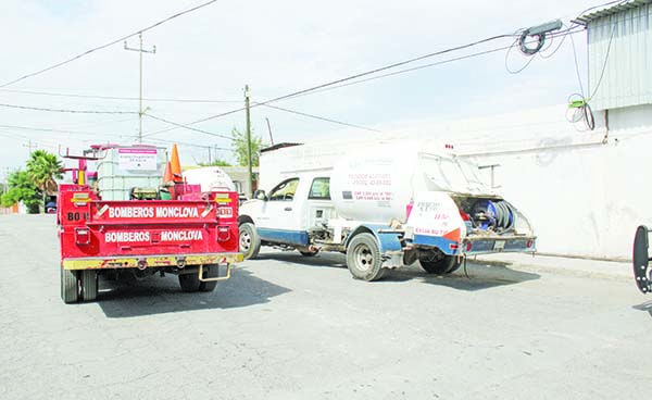 Alarma; se incendia pipa