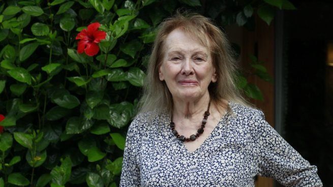 ¿Quién es Annie Ernaux, ganadora del Premio Nobel de literatura, y cuáles son sus obras más reconocidas?