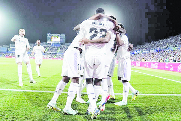 Toma, de momento, Real Madrid cima de LaLiga